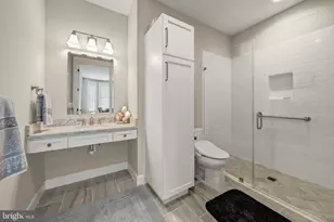 2998 Beechwood Ln, Falls Church, VA 22042 - Photo 25