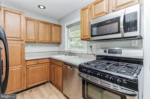 6410 Cavalier Dr, Alexandria, VA 22307 - Photo 11
