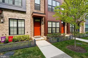 7332 Blade Dr, Falls Church, VA 22042 - Photo 7