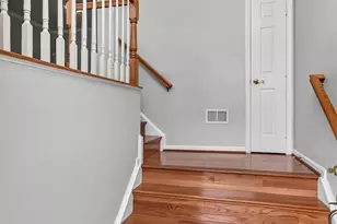 13629 Cedar Run Ln, Herndon, VA 20171 - Photo 7