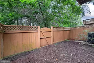 13629 Cedar Run Ln, Herndon, VA 20171 - Photo 59