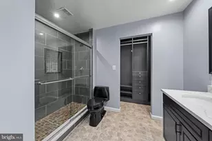 2172 Golf Course Dr, Reston, VA 20191 - Photo 17