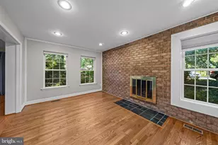2172 Golf Course Dr, Reston, VA 20191 - Photo 13