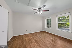 2172 Golf Course Dr, Reston, VA 20191 - Photo 19