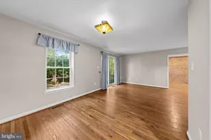 2172 Golf Course Dr, Reston, VA 20191 - Photo 5