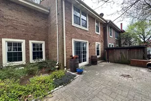 2172 Golf Course Dr, Reston, VA 20191 - Photo 3
