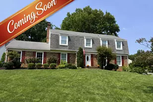 10704 Stanhope Pl, Fairfax, VA 22032 - Photo 1