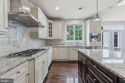 1751 Tysons Crest Lane, Vienna, VA 22182 - Photo 9