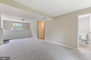 8454 Rippled Creek Ct, Springfield, VA 22153 - Photo 15