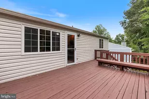 8454 Rippled Creek Ct, Springfield, VA 22153 - Photo 19