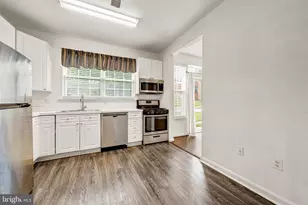 4200 Mozart Brigade Ln, Fairfax, VA 22030 - Photo 15