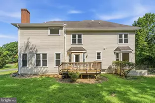 6914 Winter Ln, Annandale, VA 22003 - Photo 47