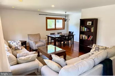 604 Yeonas Drive SW, Vienna, VA 22180 - Photo 3