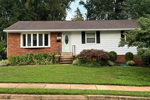 604 Yeonas Dr SW, Vienna, VA 22180 - Photo 1