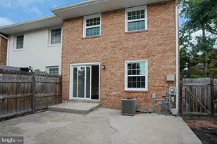 14739 Gatwick Square, Centreville, VA 20120 - Photo 13