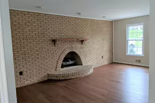 4850 Slatestone Ct, Fairfax, VA 22030 - Photo 5