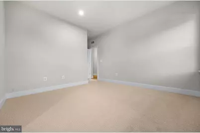 7505 Magarity Road, Falls Church, VA 22043 - Photo 45