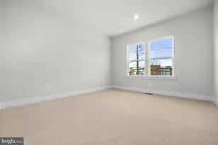 7505 Magarity Rd, Falls Church, VA 22043 - Photo 37