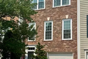 5439 Summer Leaf Ln, Alexandria, VA 22312 - Photo 1