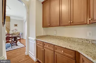 11042 Heathland Dr, Oakton, VA 22124 - Photo 23