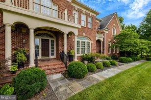 11042 Heathland Dr, Oakton, VA 22124 - Photo 11