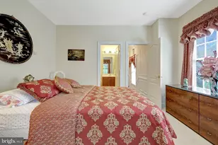 11042 Heathland Dr, Oakton, VA 22124 - Photo 75