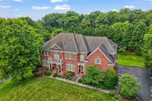 11042 Heathland Dr, Oakton, VA 22124 - Photo 119