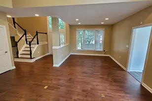 1369 Park Garden Ln, Reston, VA 20194 - Photo 9