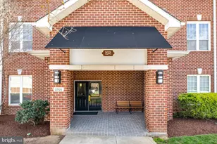 1591 Spring Gate Dr., McLean, VA 22102 - Photo 3