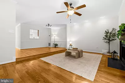 6088 Heatherwood Drive, Alexandria, VA 22310 - Photo 5