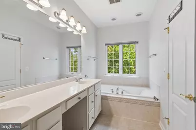 7843 Locust Leaf Lane, Alexandria, VA 22315 - Photo 23