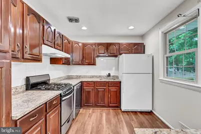 14715 Lock Drive, Centreville, VA 20120 - Photo 11