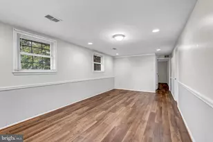 14715 Lock Dr, Centreville, VA 20120 - Photo 5