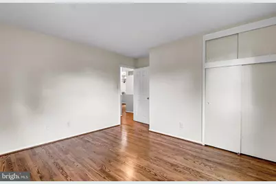 14715 Lock Drive, Centreville, VA 20120 - Photo 23