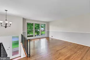 14715 Lock Dr, Centreville, VA 20120 - Photo 17