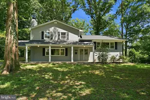 6814 Shrine Ct, Annandale, VA 22003 - Photo 33