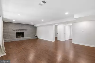 6814 Shrine Court, Annandale, VA 22003 - Photo 13