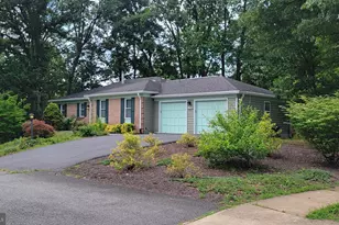 6104 Juneberry Ct, Alexandria, VA 22310 - Photo 7