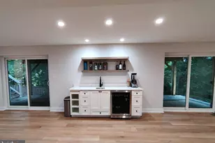 9051 Laurel Hill Ct, Vienna, VA 22182 - Photo 25