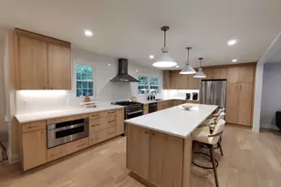 9051 Laurel Hill Ct, Vienna, VA 22182 - Photo 5