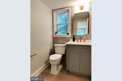 9051 Laurel Hill Court, Vienna, VA 22182 - Photo 9