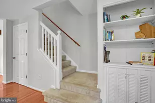 7576 Wood Mist Ln, Falls Church, VA 22043 - Photo 17