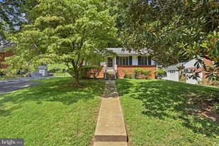 3824 Larchwood Rd, Falls Church, VA 22041 - Photo 3