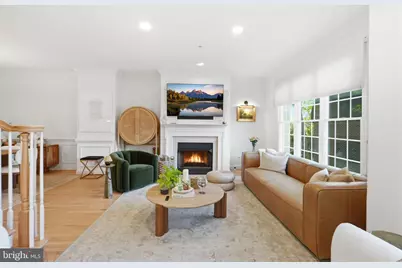 1320 Lessard Lane, McLean, VA 22101 - Photo 3