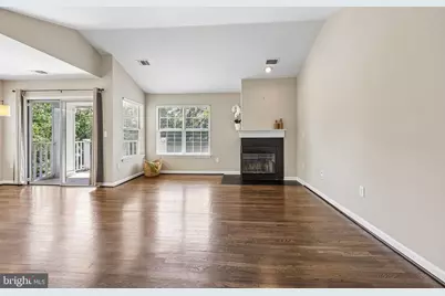 5612 Willoughby Newton Drive #35, Centreville, VA 20120 - Photo 5