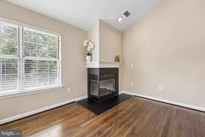 5612 Willoughby Newton Drive #35, Centreville, VA 20120 - Photo 13