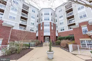 1645 International Dr, McLean, VA 22102 - Photo 3