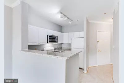 1645 International Drive #309, McLean, VA 22102 - Photo 15