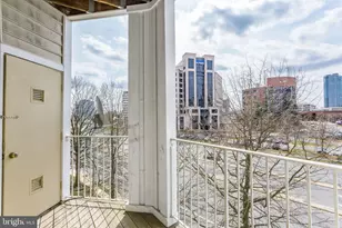 1645 International Dr, McLean, VA 22102 - Photo 31