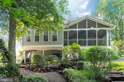 9525 Oak Stream Court, Fairfax Station, VA 22039 - Photo 5